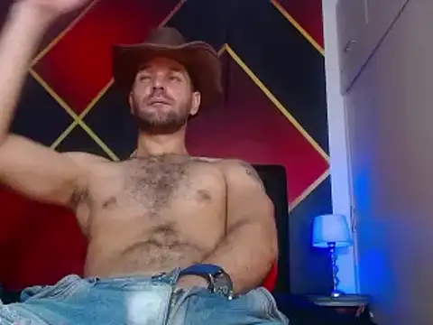 Snapshot of Cristian_white chatting on 03-01-25, 05:27 Cristian white online show from 03-01-25, 05:27