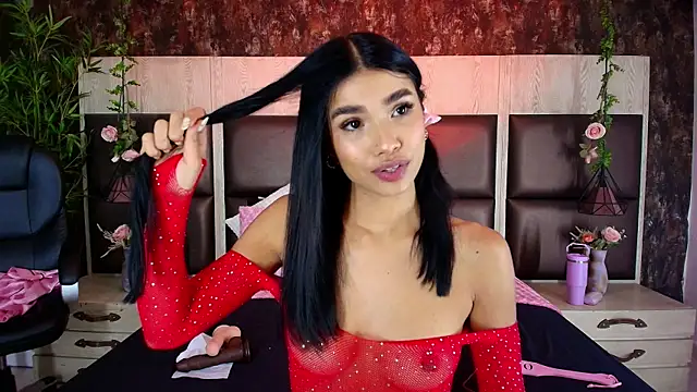 Bella Smiith  online show from 11-22-25, 12:37