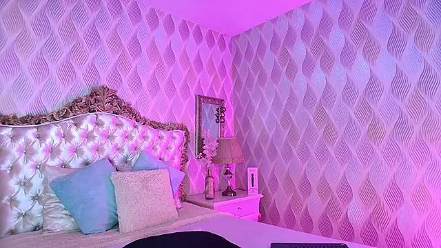 Bella Smiith  online show from 01-08-26, 01:17