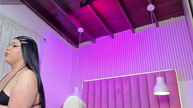 ScarlettDreamss7 online show from 05-22-26, 11:41