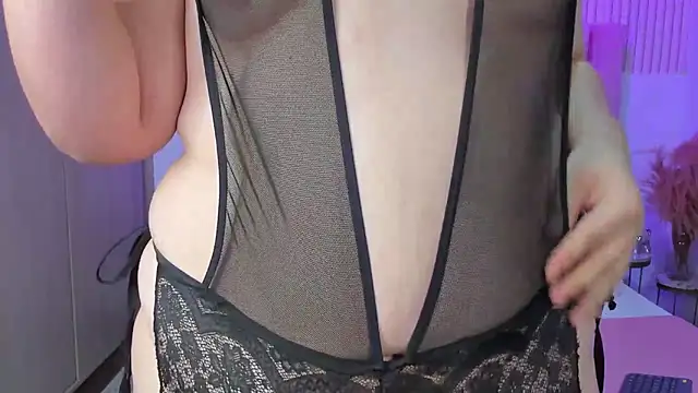 ScarlettDreamss7 online show from 05-11-26, 04:59