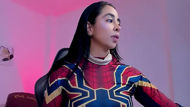 sophierooy22 online show from 10-25-25, 12:10