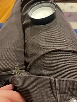 Snapshot of Prolapse_Pig chatting on 12-02-25, 03:07 Prolapse Pig online show from 12-02-25, 03:07