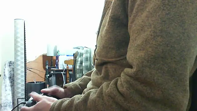 Snapshot of Prolapse_Pig chatting on 12-23-25, 01:16 Prolapse Pig online show from 12-23-25, 01:16