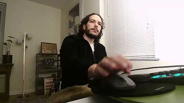 Snapshot of Prolapse_Pig chatting on 12-05-25, 02:10 Prolapse Pig online show from 12-05-25, 02:10