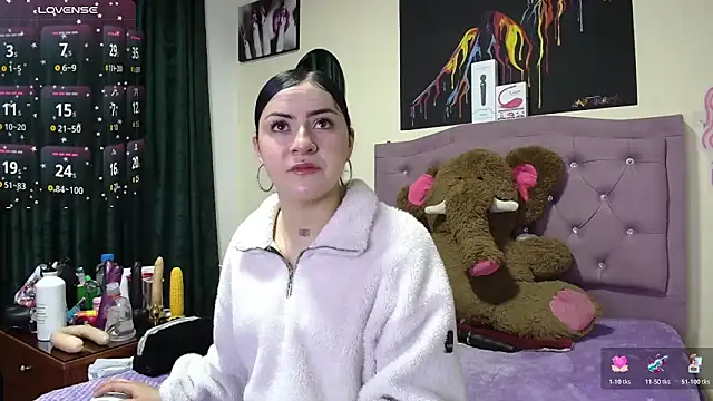 Emmie Hot online show from 03-14-26, 11:49