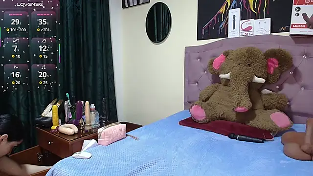 Emmie Hot online show from 05-01-26, 11:37