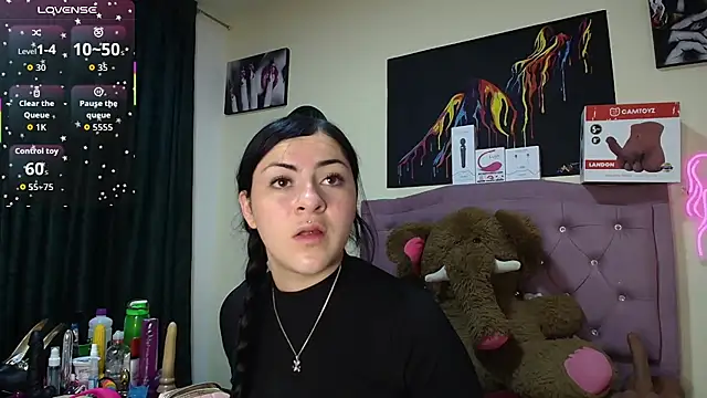 Emmie Hot online show from 07-13-26, 12:04