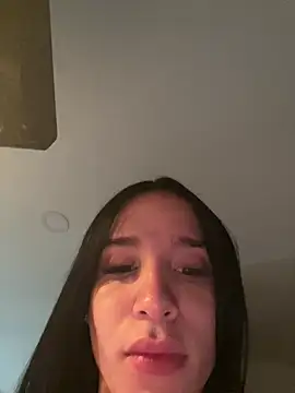 Snapshot of valerietnt chatting on 03-07-25, 01:51 valerietnt online show from 03-07-25, 01:51