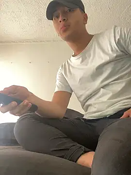 Diegosavage3 online show from 02-22-25, 08:31