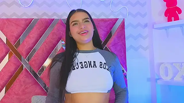 Snapshot of karoll_danielss chatting on 01-28-25, 11:50 karoll danielss online show from 01-28-25, 11:50