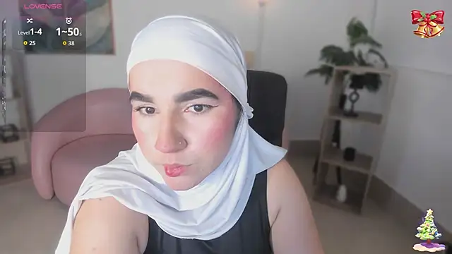 Snapshot of Ayha_khalaf chatting on 12-04-25, 01:15 Ayha khalaf online show from 12-04-25, 01:15