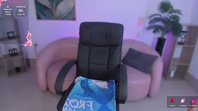 Snapshot of Ayha_khalaf chatting on 02-22-26, 02:03 Ayha khalaf online show from 02-22-26, 02:03