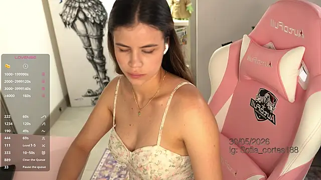 Snapshot of tatiana__cortes18 chatting on 05-31-26, 08:42 tatiana cortes18 online show from 05-31-26, 08:42