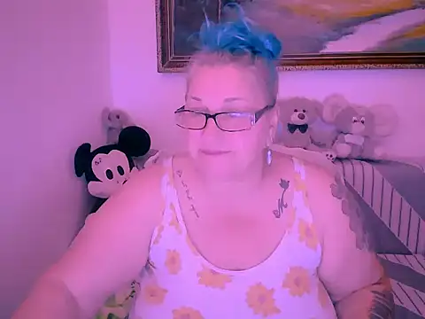 Marryllunax online show from 11-09-25, 07:18