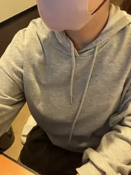 ran xx x online show from 12-04-25, 04:17