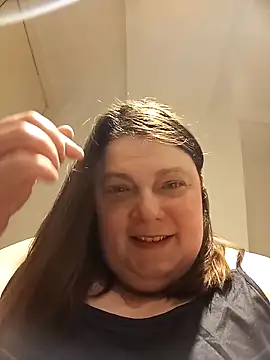 Snapshot of HotHornyEmmaX chatting on 03-21-26, 03:52 HotHornyEmmaX online show from 03-21-26, 03:52