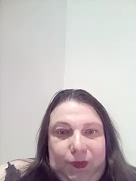 Snapshot of HotHornyEmmaX chatting on 03-03-25, 06:46 HotHornyEmmaX online show from 03-03-25, 06:46