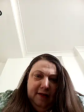 HotHornyEmmaX online show from 04-26-26, 10:56
