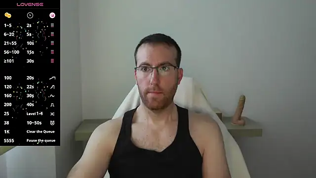 Snapshot of machohiberiko chatting on 02-01-25, 04:54 machohiberiko online show from 02-01-25, 04:54