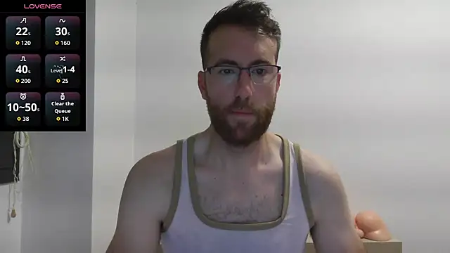 Snapshot of machohiberiko chatting on 11-18-25, 07:22 machohiberiko online show from 11-18-25, 07:22