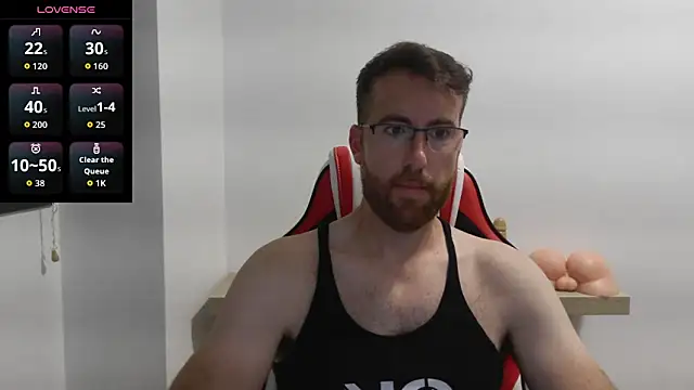 Snapshot of machohiberiko chatting on 09-15-25, 06:52 machohiberiko online show from 09-15-25, 06:52