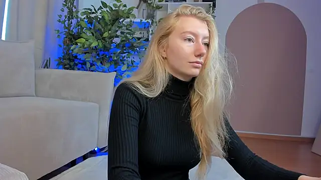 Snapshot of Rachel_Rut chatting on 09-19-25, 04:49 Rachel Rut online show from 09-19-25, 04:49