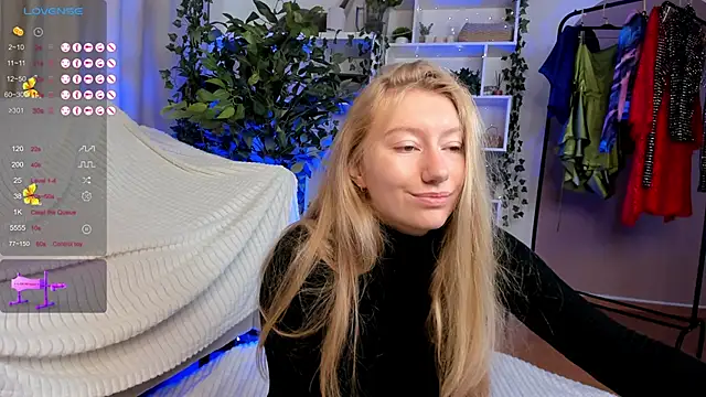 Snapshot of Rachel_Rut chatting on 09-26-25, 04:19 Rachel Rut online show from 09-26-25, 04:19