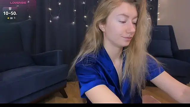 Rachel Rut online show from 12-15-25, 04:18