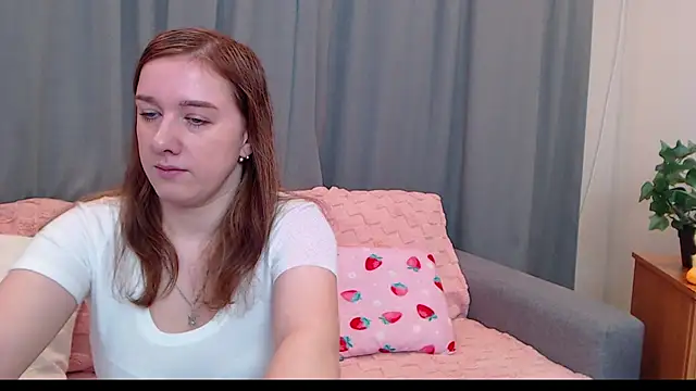 Snapshot of MarthaSimons chatting on 04-08-26, 04:14 MarthaSimons online show from 04-08-26, 04:14