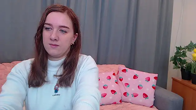 Snapshot of MarthaSimons chatting on 03-26-26, 05:06 MarthaSimons online show from 03-26-26, 05:06