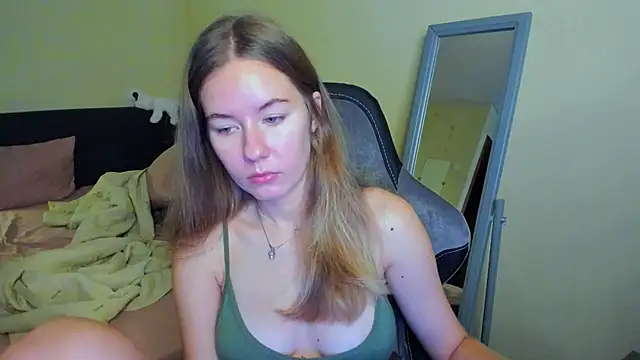 EmilyPaw online show from 11-01-25, 08:52