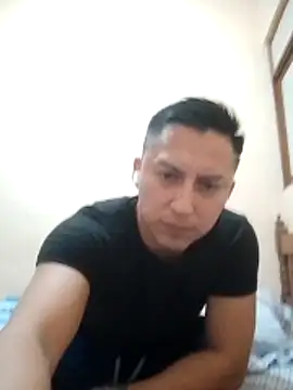 LuisMex1998 online show from 10-24-25, 01:48