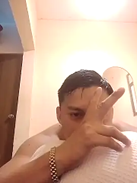 LuisMex1998 online show from 04-11-26, 02:19