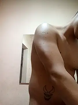 LuisMex1998 online show from 03-04-26, 01:41