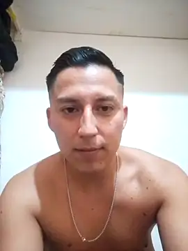 Snapshot of LuisMex1998 chatting on 09-14-25, 08:53 LuisMex1998 online show from 09-14-25, 08:53