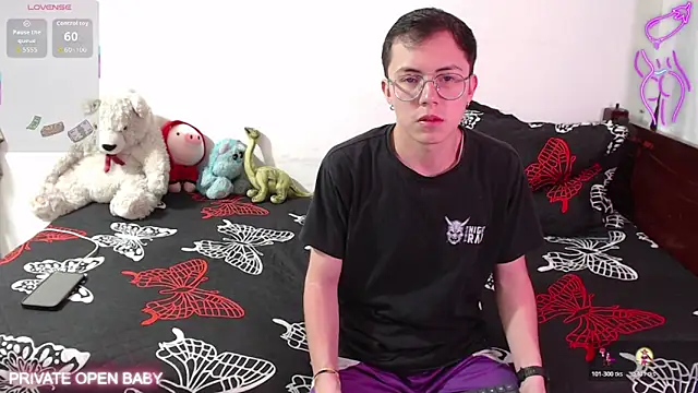 Tina 4 Charlie online show from 10-22-25, 03:00