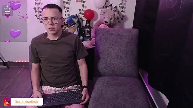 Tina 4 Charlie online show from 02-19-26, 02:14