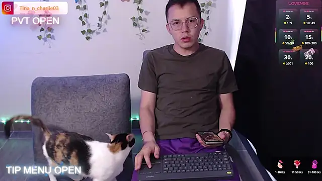 Tina 4 Charlie online show from 05-14-26, 02:58