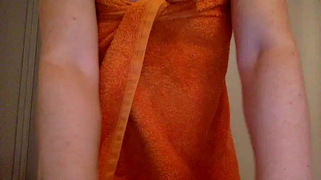 Blonde KylieXX online show from 01-28-25, 08:14