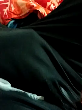 Snapshot of badboy927 chatting on 01-21-25, 02:37 badboy927 online show from 01-21-25, 02:37