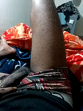 Snapshot of badboy927 chatting on 11-18-25, 06:22 badboy927 online show from 11-18-25, 06:22