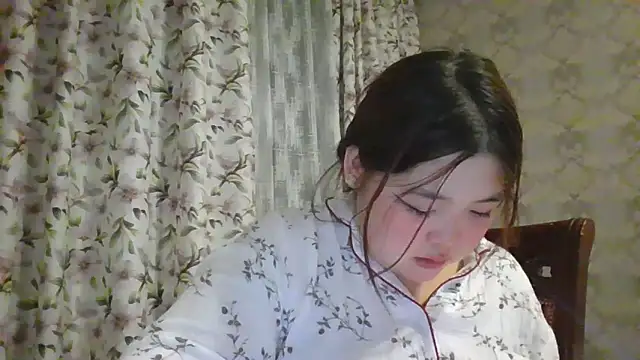 Snapshot of elysiann3 chatting on 02-27-25, 01:28 elysiann3 online show from 02-27-25, 01:28