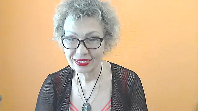 NessyJenixs online show from 05-10-26, 07:01