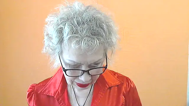 NessyJenixs online show from 05-21-26, 07:17