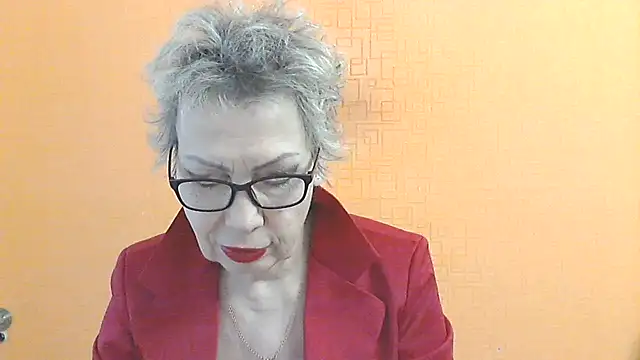 NessyJenixs online show from 01-14-26, 07:01