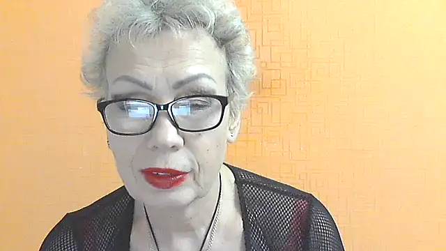 Snapshot of NessyJenixs chatting on 11-07-25, 02:21 NessyJenixs online show from 11-07-25, 02:21