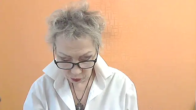 NessyJenixs online show from 12-14-25, 07:25