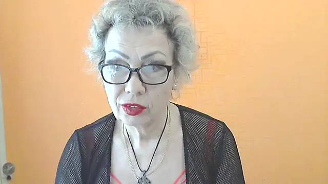 NessyJenixs online show from 04-05-26, 07:15