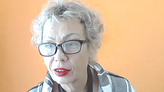 Snapshot of NessyJenixs chatting on 10-07-25, 07:20 NessyJenixs online show from 10-07-25, 07:20